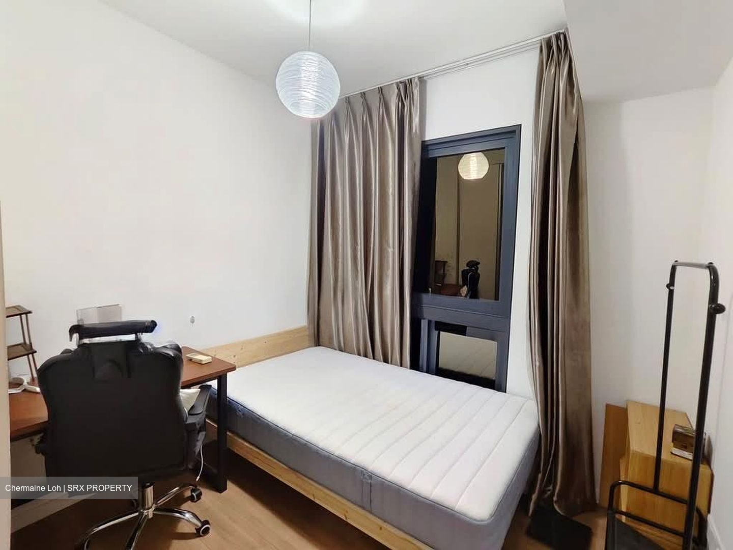 The Lakefront Residences (D22), Condominium #565211561